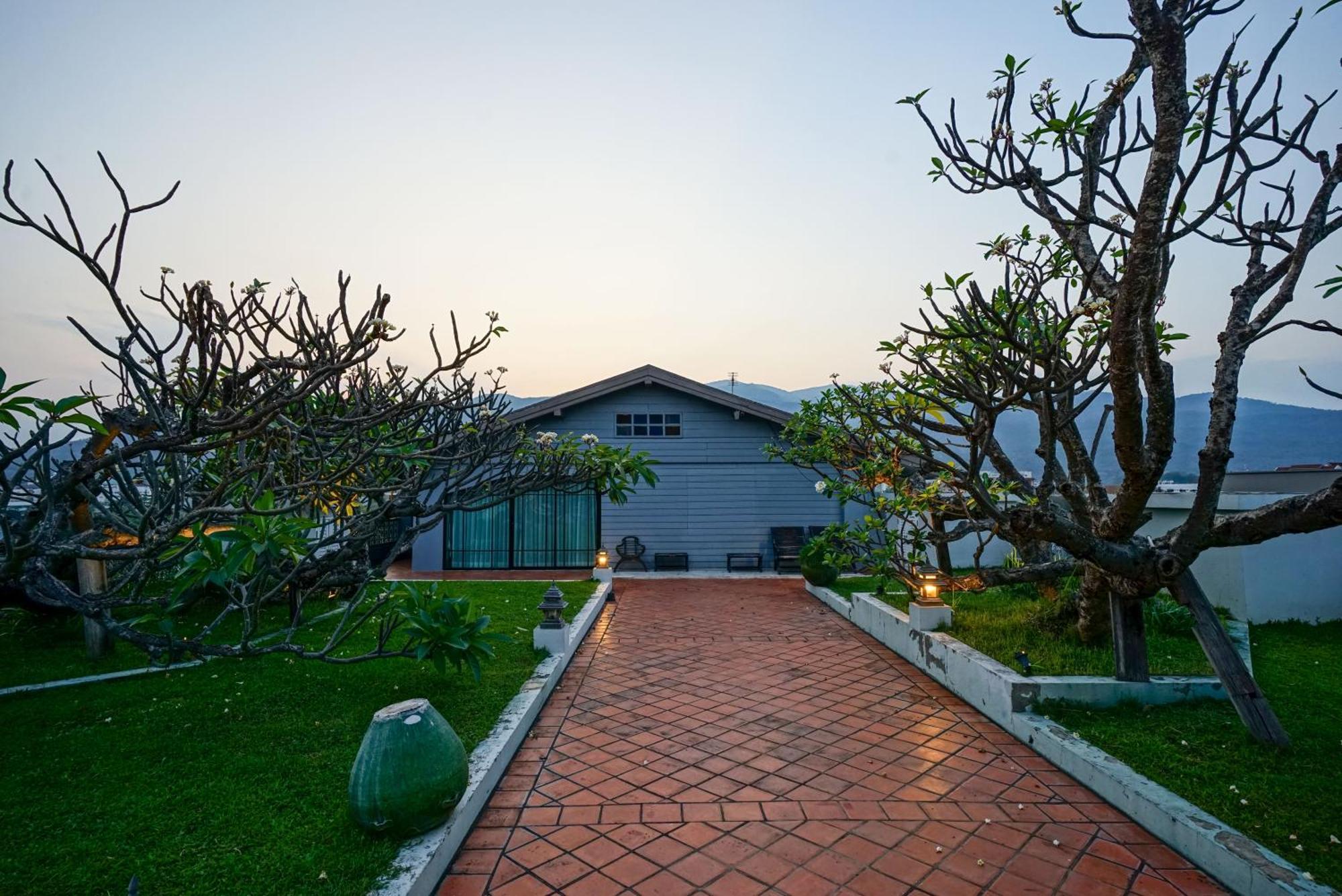 At Pingnakorn Nimman Hotel Chiang Mai Dış mekan fotoğraf